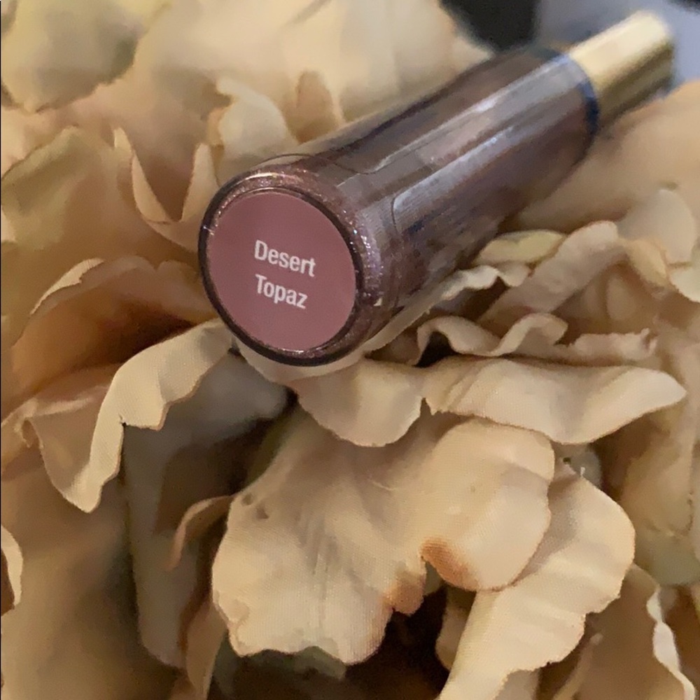 Desert Topaz Gloss